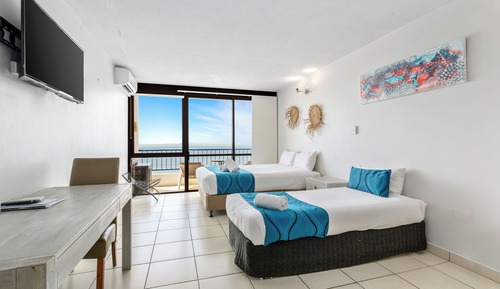 Premium Twin Room
