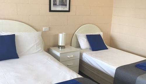 Standard Suite, 1 Bedroom (Twin Share Room)