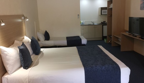 Twin Studio Unit