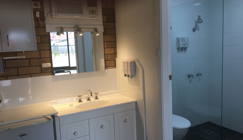 Deluxe Room, Non Smoking (Deluxe Queen Room)