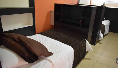 Economy Twin Room