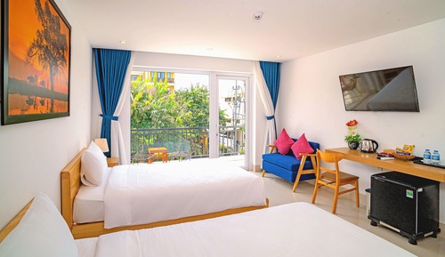 Deluxe Twin Room, Balcony, City View