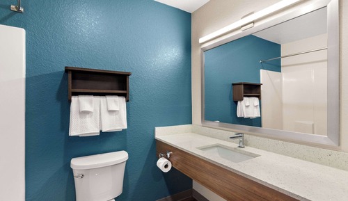 Suite, 1 Queen Bed with Sofa bed, Non Smoking