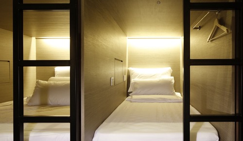 1 Bed in Mixed Room