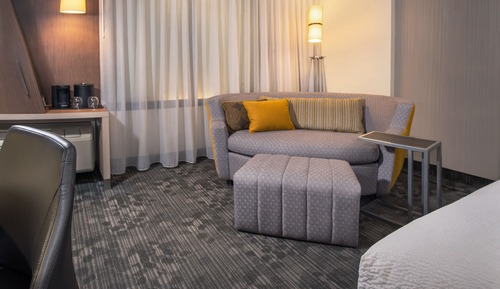 Room, Multiple Beds