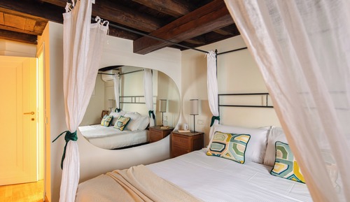 Superior Apartment, 2 Bedrooms, City View