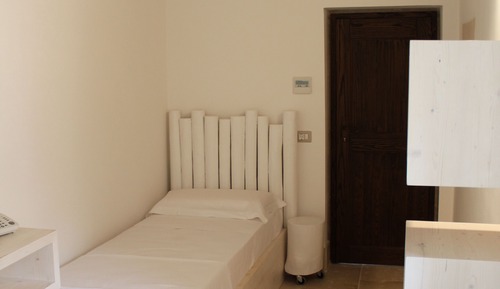 Traditional Single Room