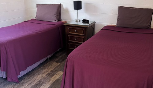 Annex Building First floor - 2 twin beds