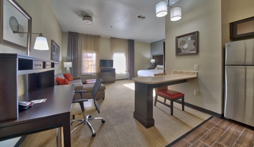 Studio Suite, Kitchen