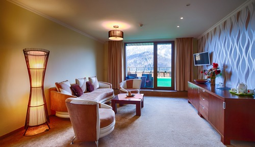 Deluxe Suite, 2 Bedrooms, Mountain View
