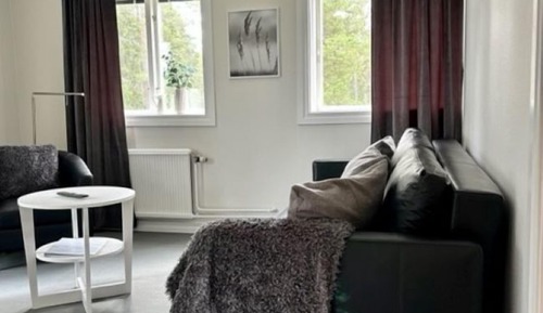 Family Room, 2 Bedrooms
