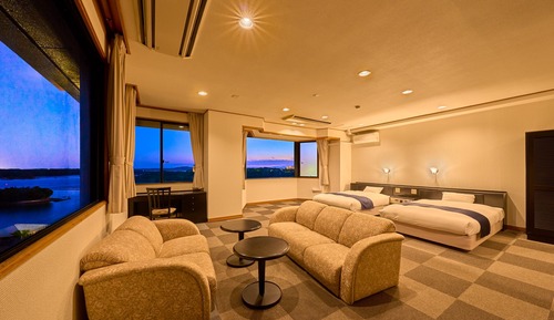 Junior Suite Western Style with Bath, Non-Smoking