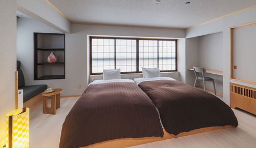 Corner Japanese Modern