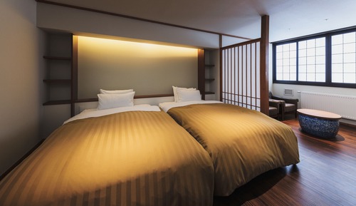 Corner Japanese Suite