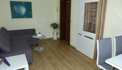 One-Bedroom Apartment with Terrace - Ground Floor