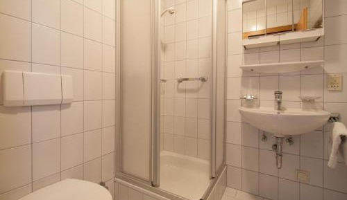 Budget One-Bedroom Apartment