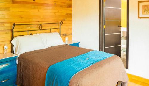 Queen Room with Garden View