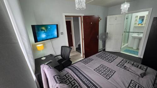 One-Bedroom Suite