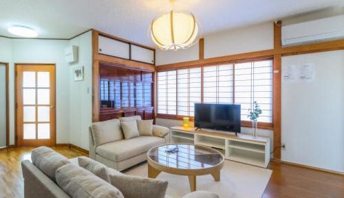 Villa with Garden View