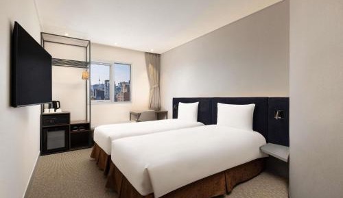 Superior Room, Recently Renovated - 2 Single Beds