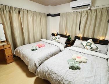 Three-Bedroom Premium Apartment with Resort View