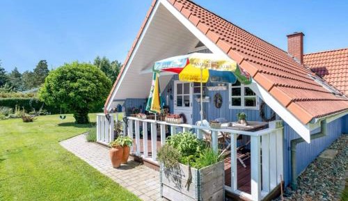 Three-Bedroom Vacation Home 