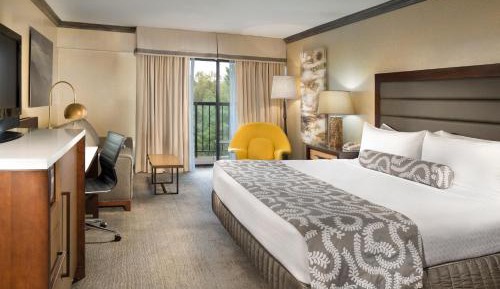 Standard King Room with Balcony