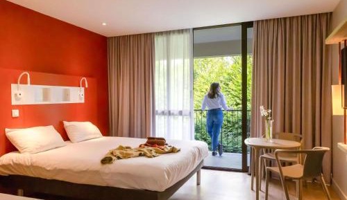Triple Room with a Double Bed and a Single Bed