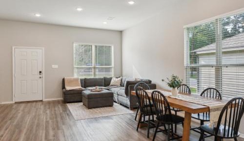 Four-Bedroom Holiday Home
