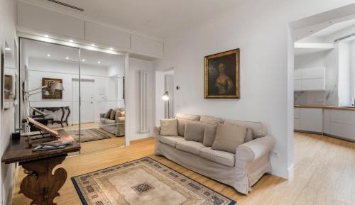 Three-Bedroom Superior Apartment