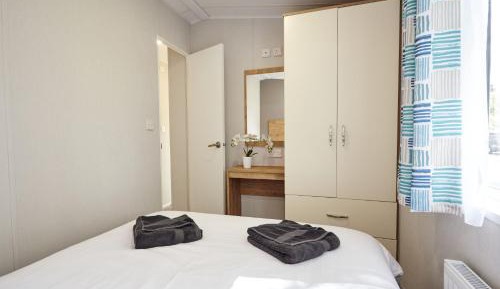 Comfort 3 Bedroom Caravan Pet Friendly 