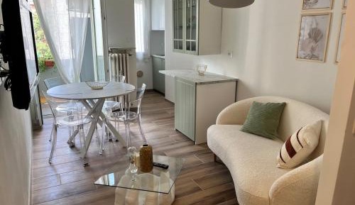 Two-Bedroom Apartment with City View