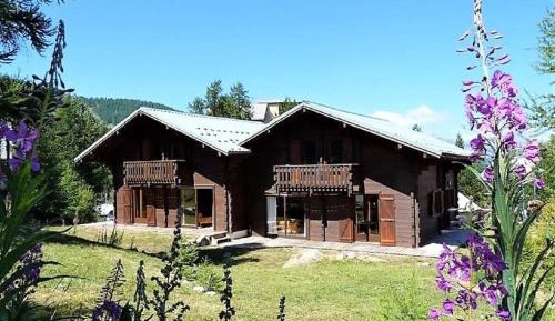 Six-Bedroom House