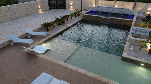 One-Bedroom Villa