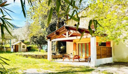 One-Bedroom House