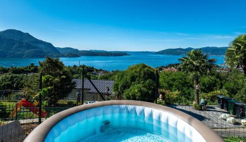 Two-Bedroom Apartment with Lake View