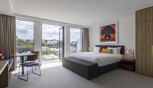 Deluxe Studio Suite