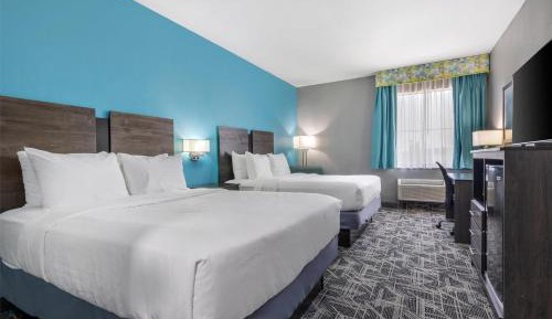 Queen Room with Two Queen Beds - Non-Smoking