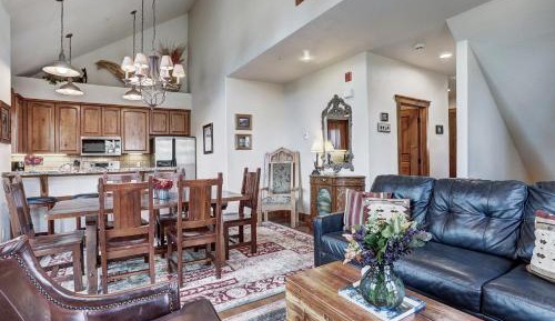 Three-Bedroom Townhouse