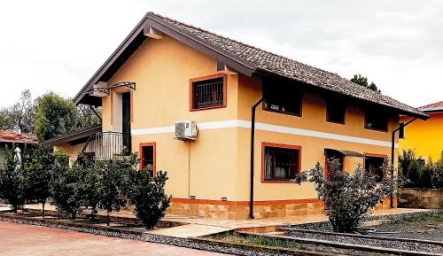 Double or Twin Room with Private Bathroom