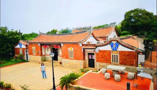 Small Double or Twin Room