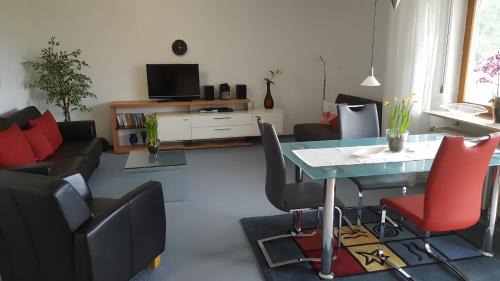 Superior One-Bedroom Apartment