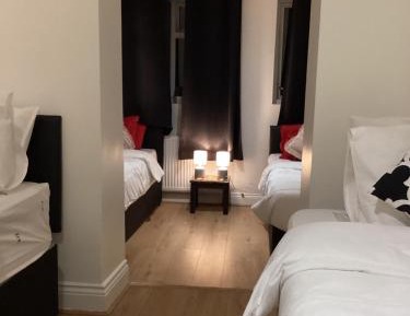 Four-Bedroom Holiday Home