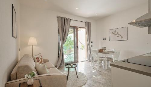 One-Bedroom Apartment with Terrace