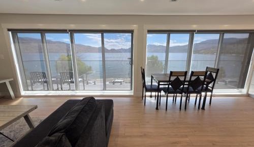 Two-Bedroom Apartment with Lake View