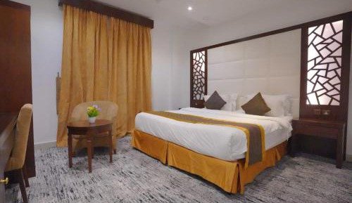 Deluxe Suite