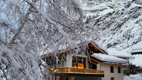 Superior Chalet