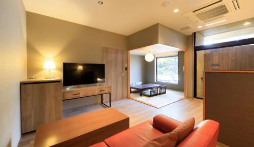 Quadruple Room with Private External Bathroom