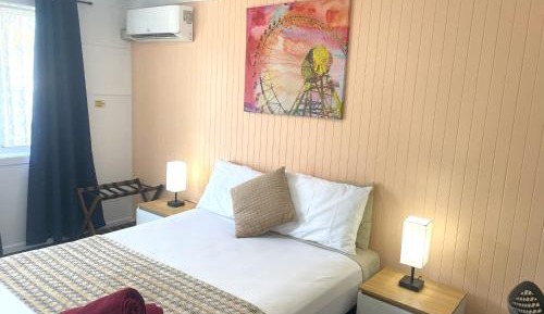 Deluxe Queen Room