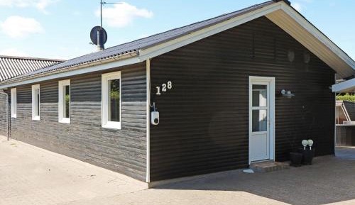Four-Bedroom Holiday Home
